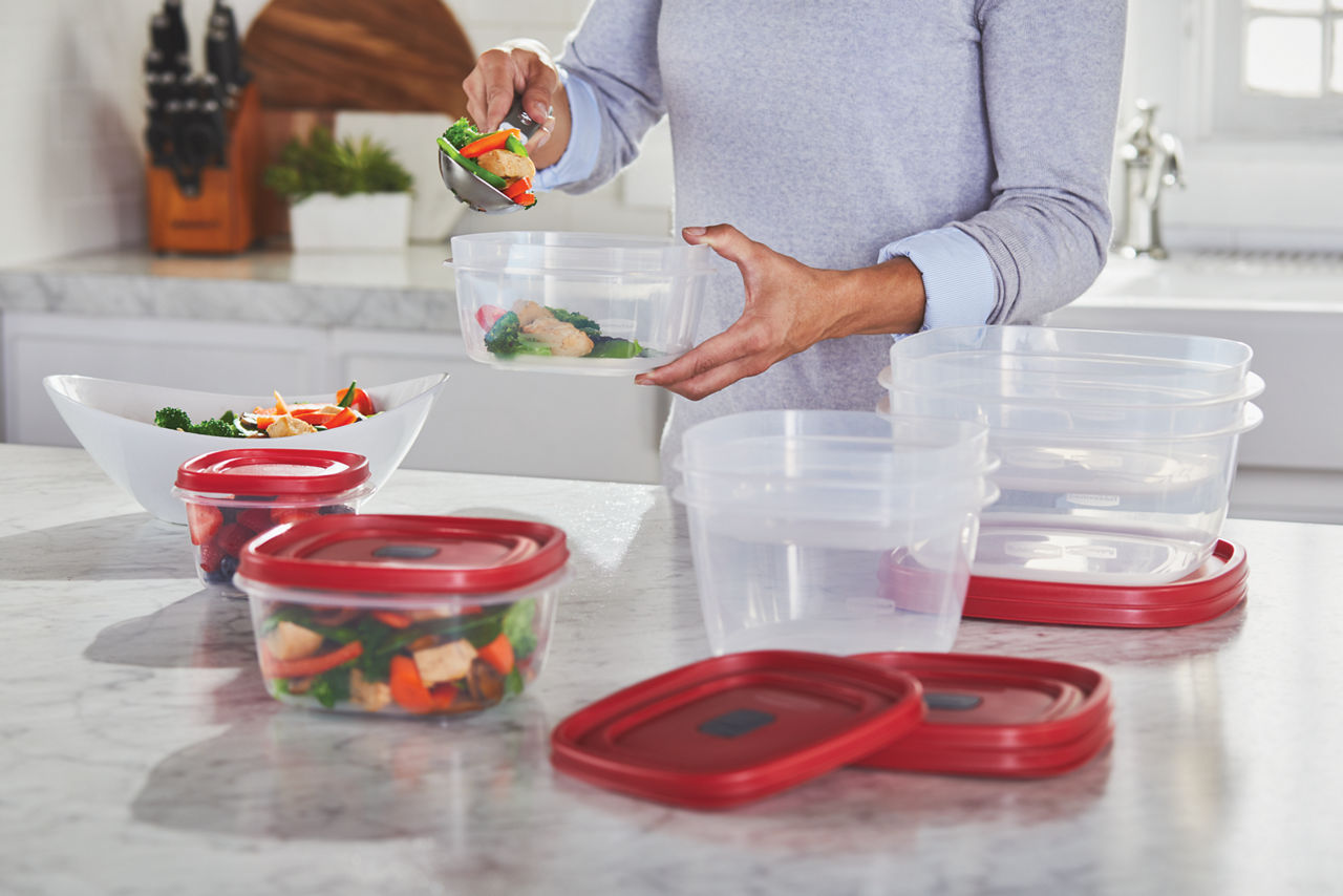 EasyFindLids™ Medium Food Storage Container, Square - US 6383