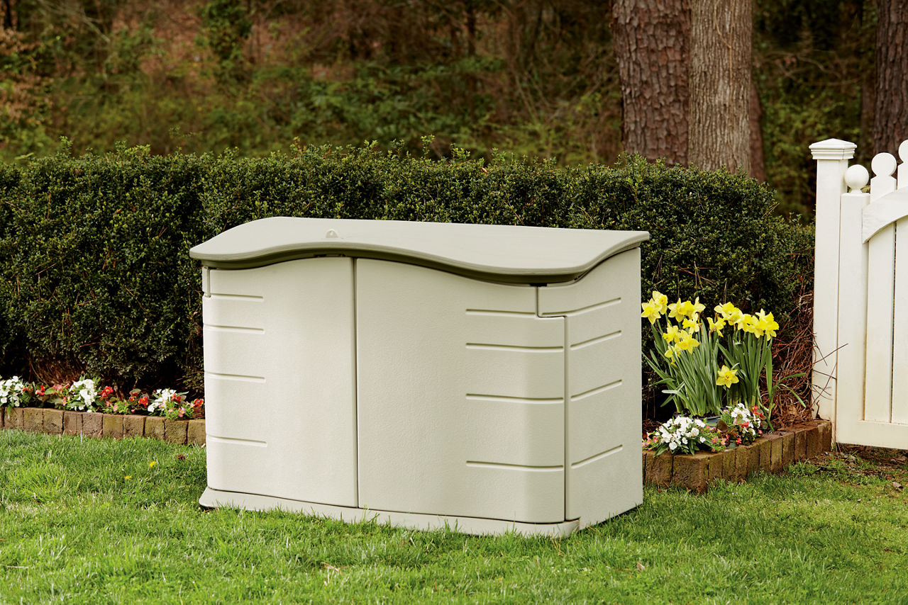 Horizontal Storage Shed - US 8094