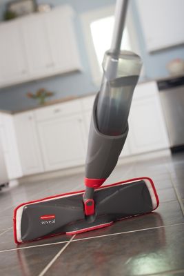 Reveal™ Microfiber Spray Mop - US 7069