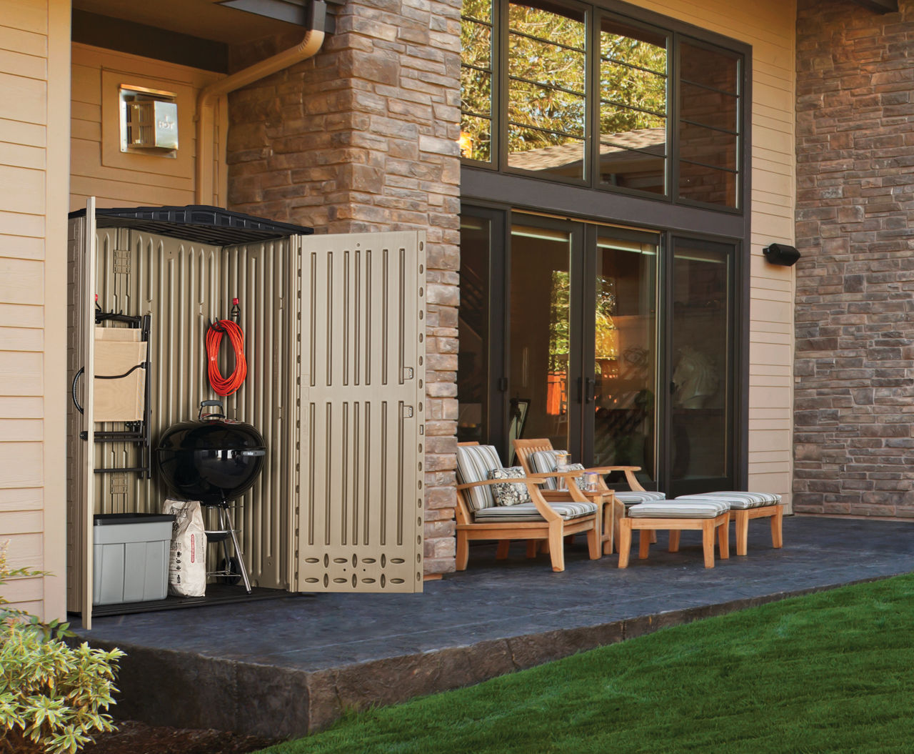 Roughneck™ Vertical Storage Shed - US 9206