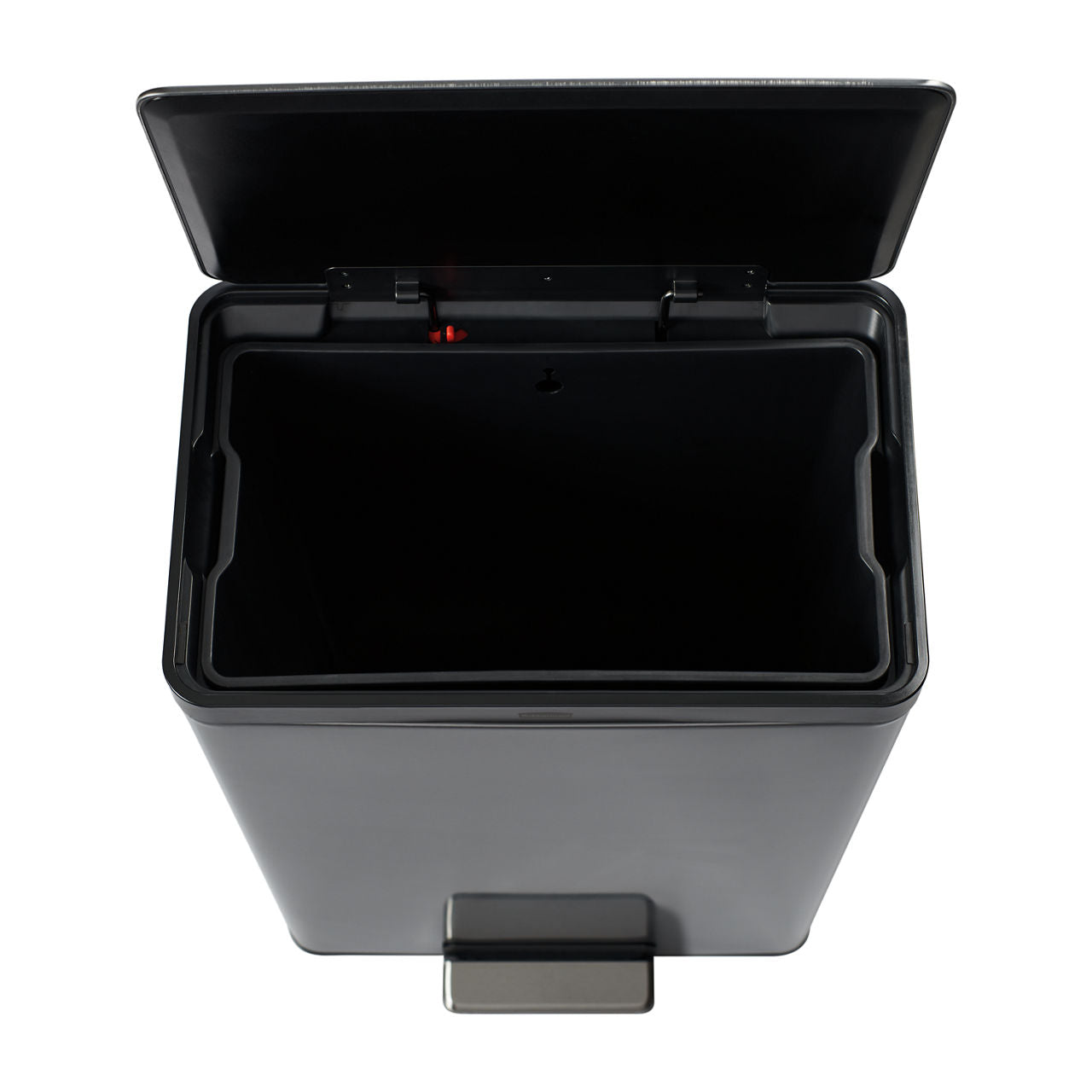 Elite™ Step-On Trash Can - US 4383