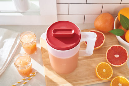 Simply Pour® Pitcher, Plastic Pitcher with Multifunction Lid - US 8411