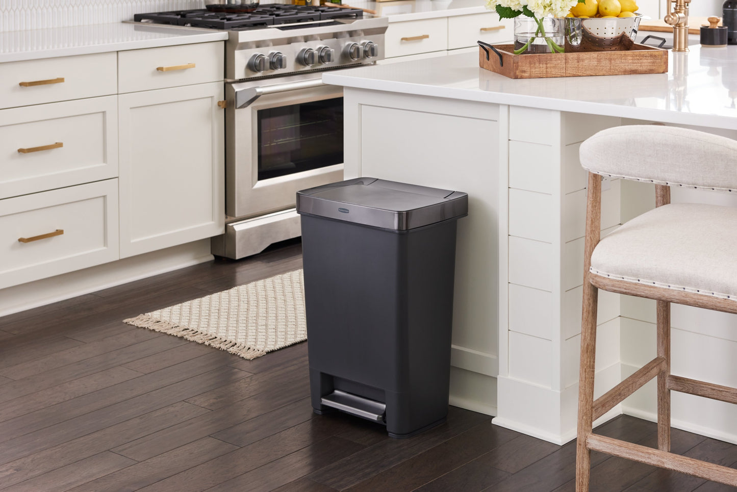 Premier® Series III Step-On Trash Can - US 5129