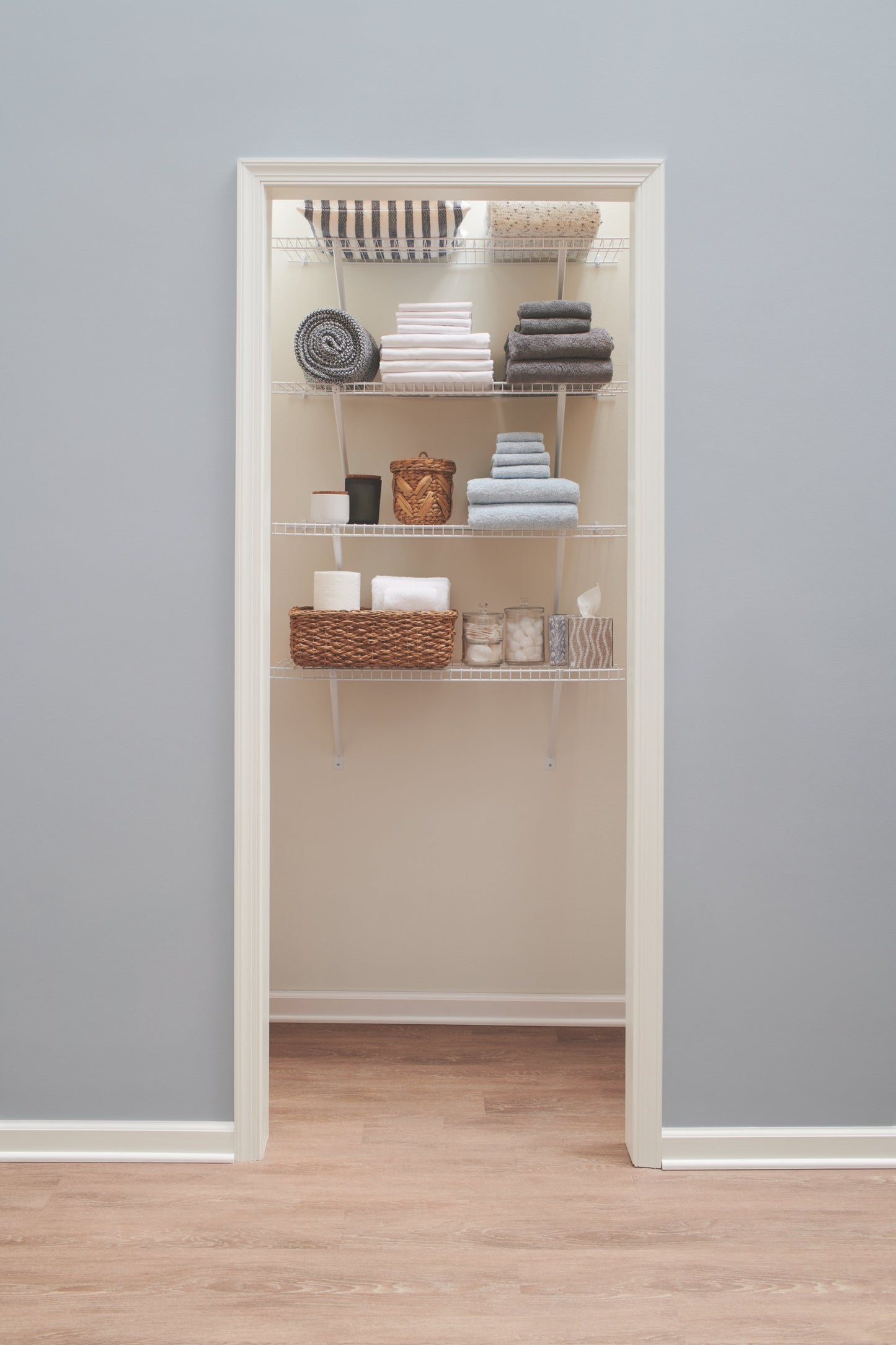 Fixed Linen Closet Kit - US 9887