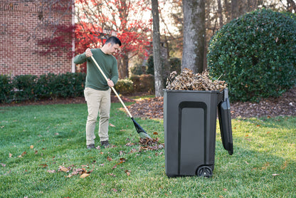 Roughneck™ Vented Wheeled Trash Can - US 5667