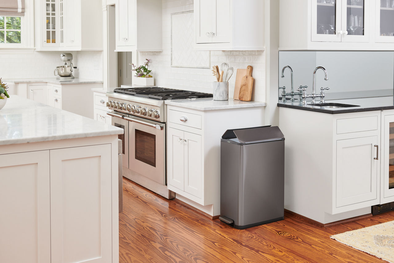 Elite™ Slim Step-On Trash Can - US 2862