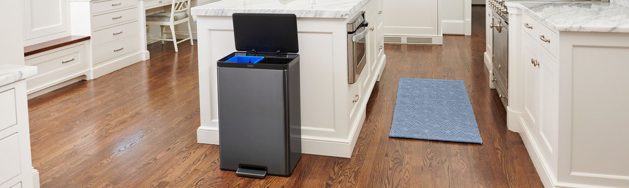 Elite™ Waste & Recycling Step-On Trash Can - US 3222