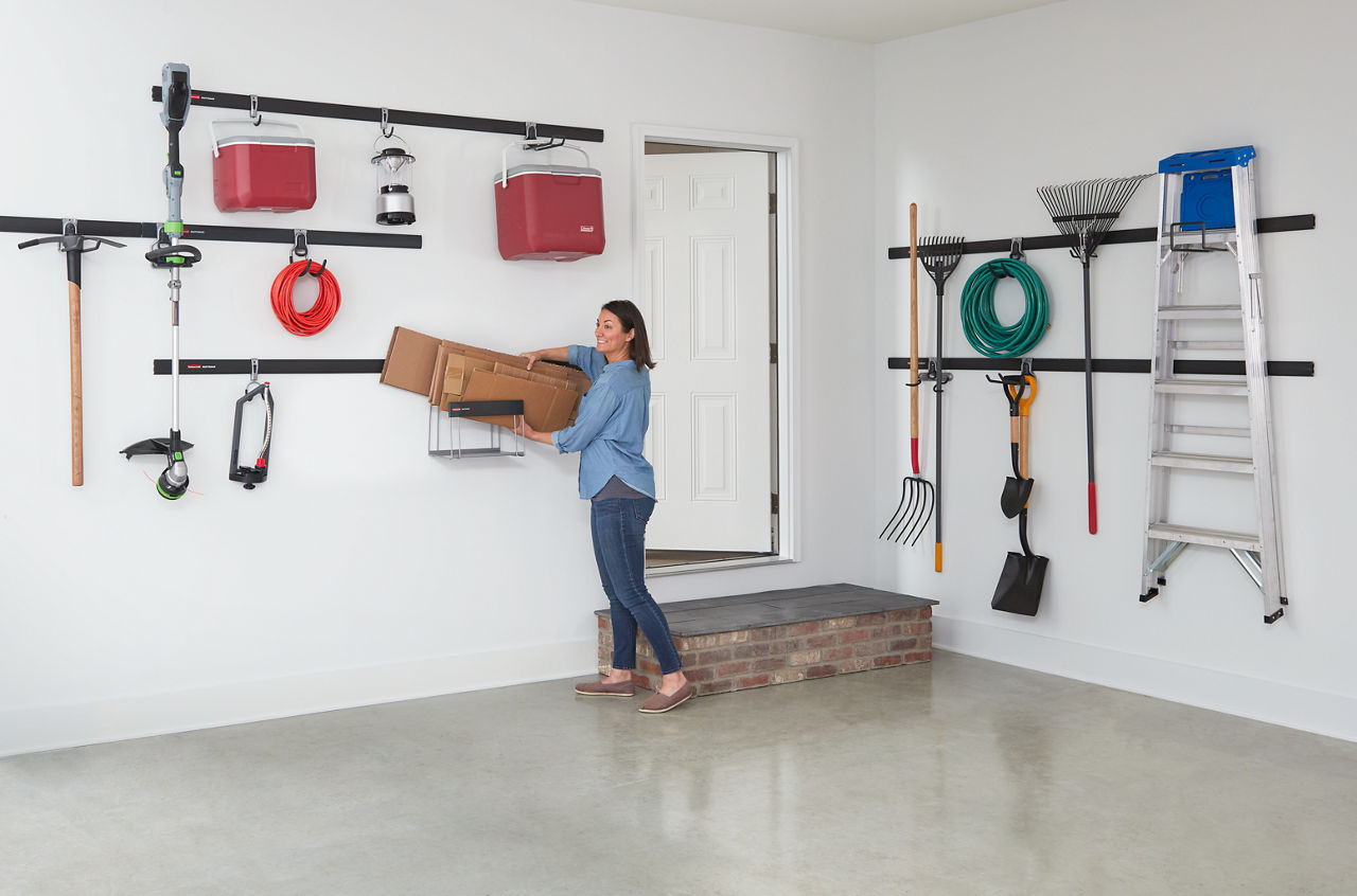 FastTrack® Recycled Cardboard Holder - US 8333