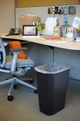 Utility Wastebasket - US 1636