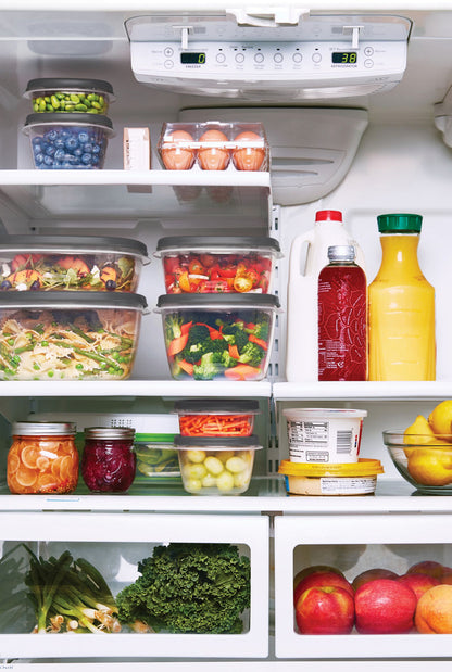 EasyFindLids™ Food Storage Container Set with SilverShield® Antimicrobial Product Protection - US 8621